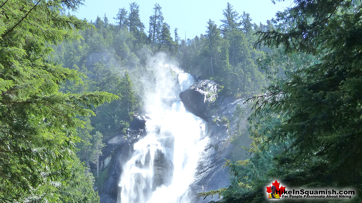 Shannon Falls in Squamish